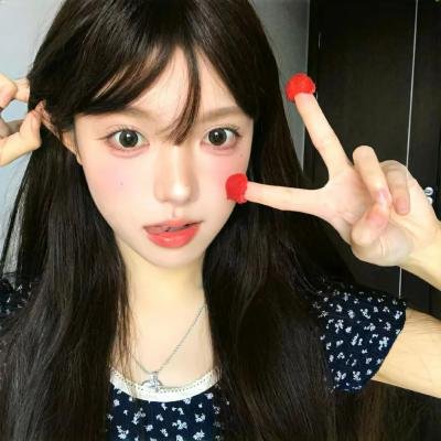 美鸟伴身边